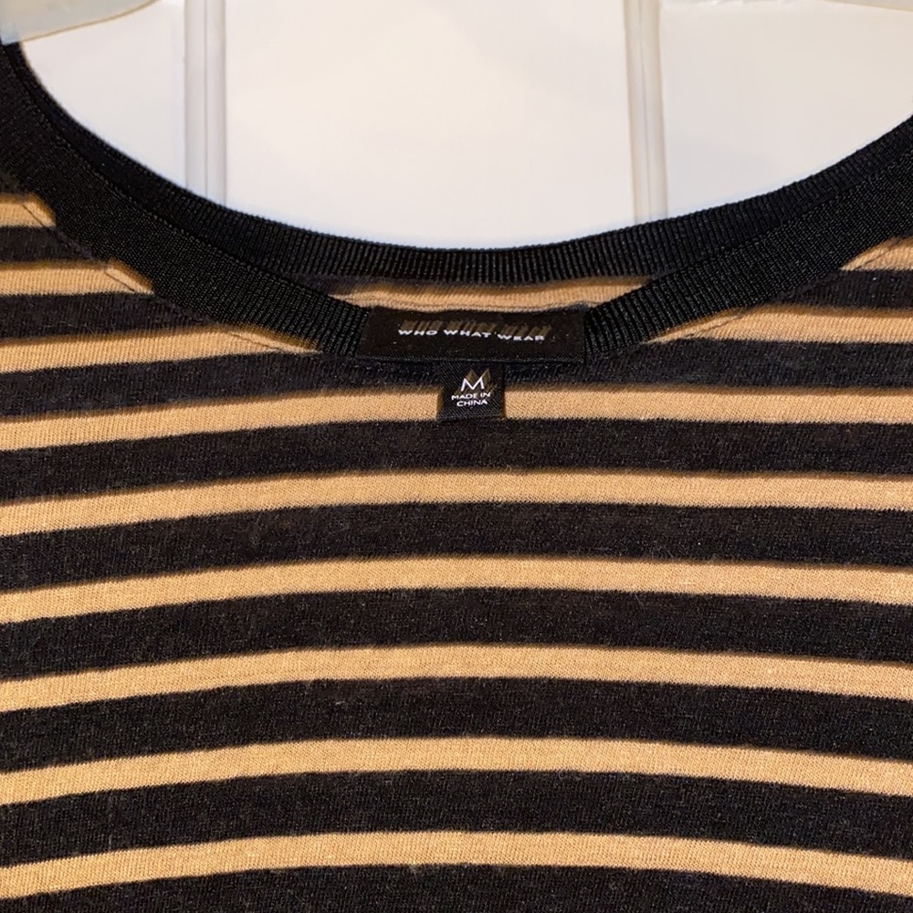 Black & Gold Short Sleeve Shirt - Picture 3 of 3